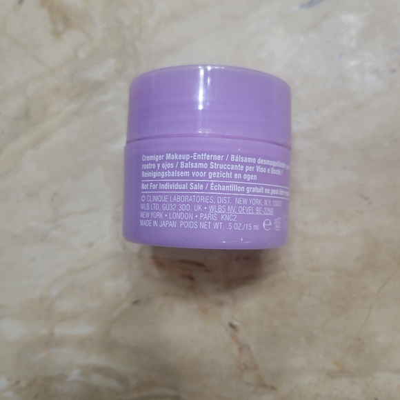 Clinique Take The Day Off Cleansing Balm 🆕 - Picture 2 of 2